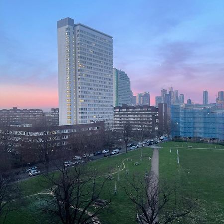 Immaculate 2Bed Apartment In London- City Views Exteriér fotografie